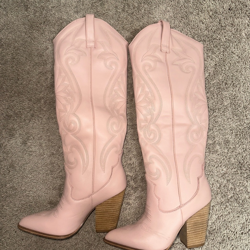 Women's Pink Western Boots